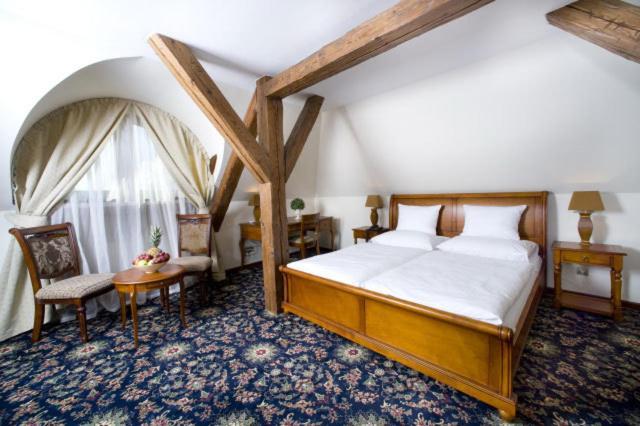 Chateau Zbiroh Rom bilde